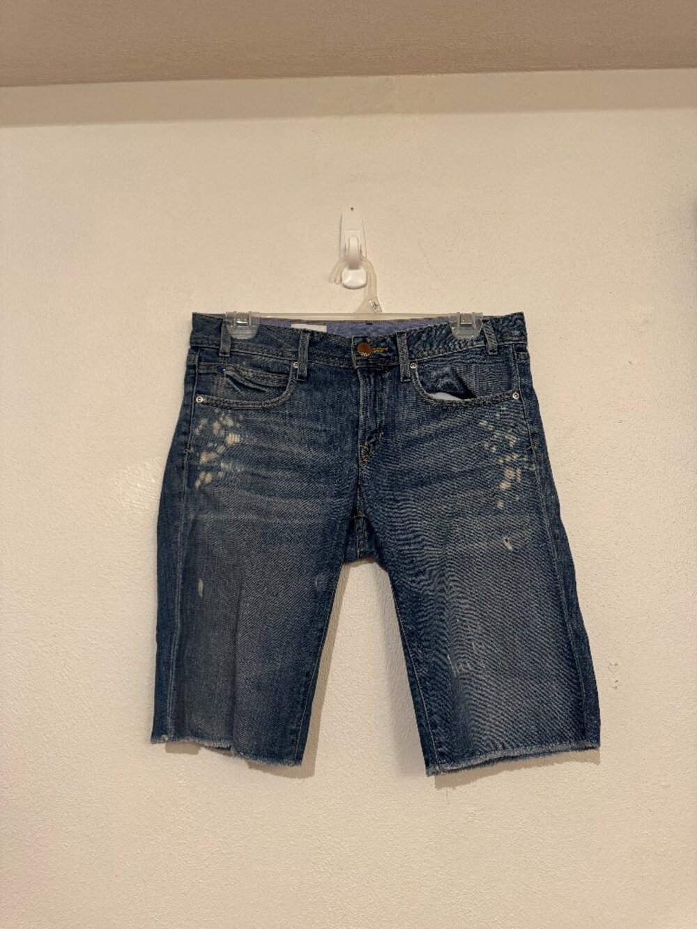 Gap 1969 Cut‑Off Denim Shorts – Size 27/4